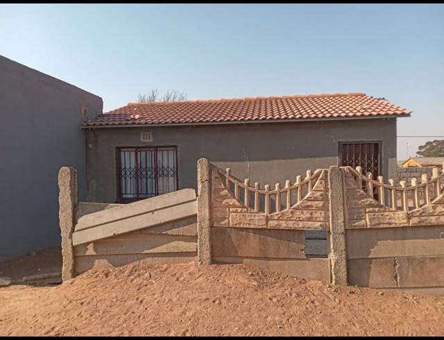 2 BEDROOM HOUSE FOR SALE IN DUDUZA